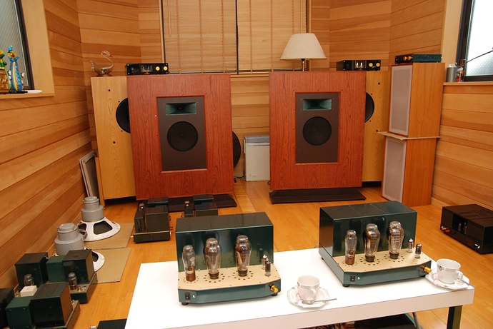 13454212424_c95c6663ea_o