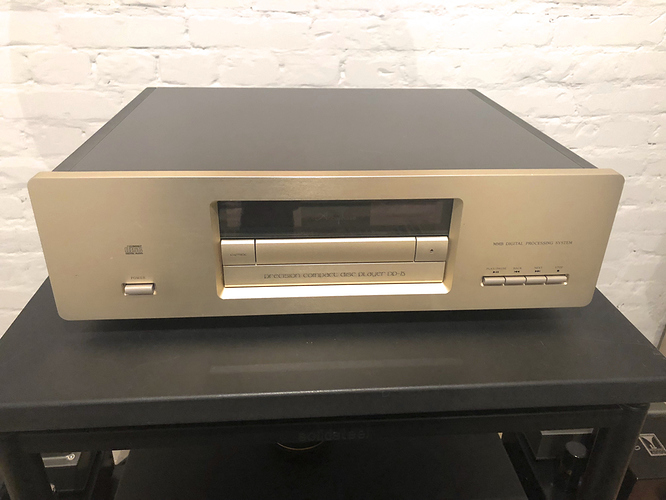 Accuphase%20DP%2075