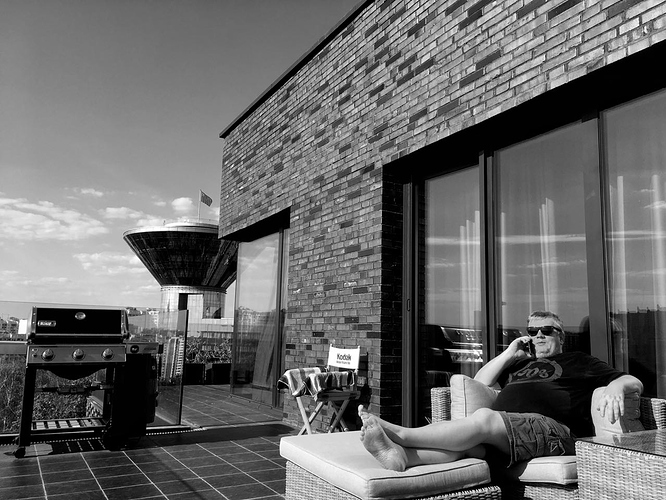 92b36e4b-b8ec-45b9-a69e-d6b72d414714