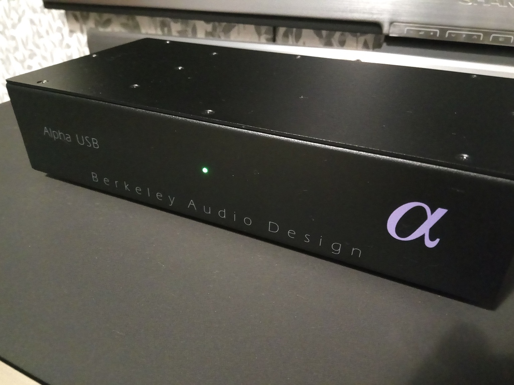 Alpha usb. Berkeley alpha usb. цап berkeley. berkeley alpha usb купить. berkeley audio каталог.