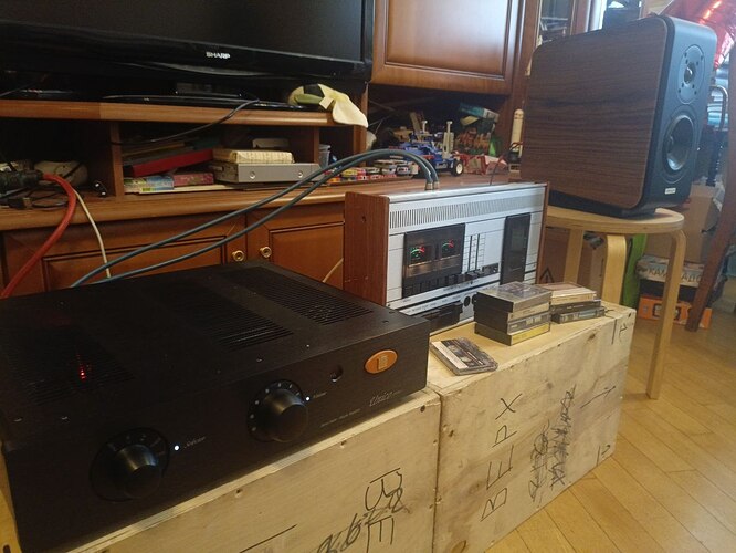 telegram-cloud-photo-size-2-5233261764797993735-y