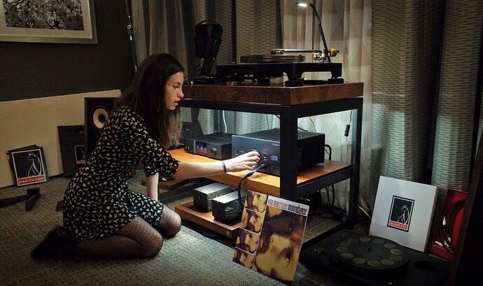 9a6ffef8ba38ed87aaa7d1b52ae7ff21