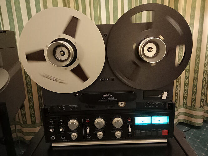 6b6198f686f7c4c17e9578e04902b5a00680a38e_2_999x750