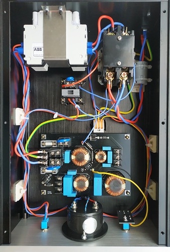 imgonline-com-ua-Resize-tcA4oThFjW7BMW5i