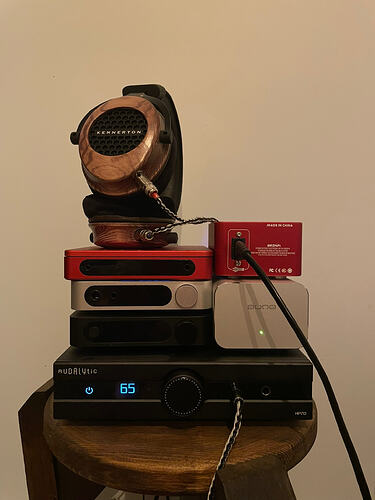 F9DC1376-467D-4784-8150-5CEE0158136C_1_102_o