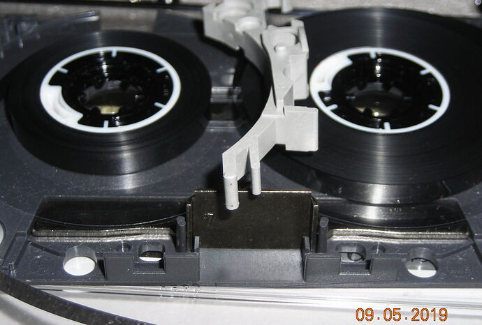 39 TDK MA-XG60N dust on tape guide afr rewind to start