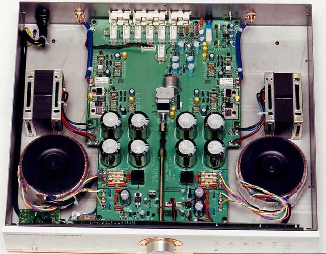 phoca_thumb_l_a3cr-1-musical-fidelity_cr