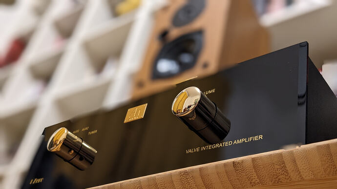 PXL_20251125_170049783.PORTRAIT