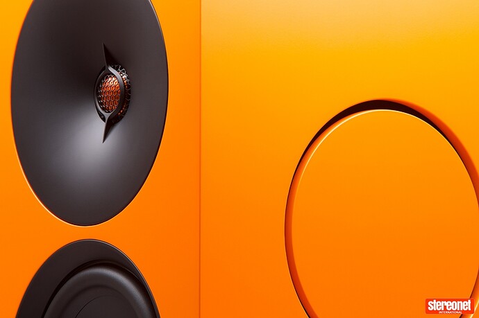 Cambridge_Speakers_LRX_Orange_Detail2