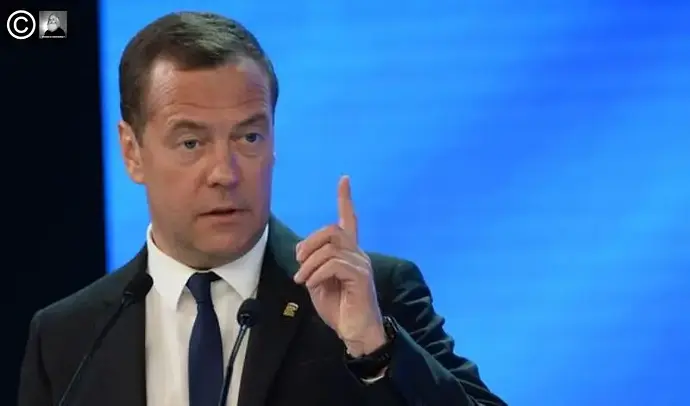 cde6a5ea2d_medvedev