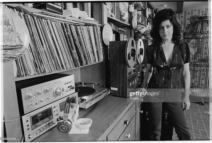 Grace Slick with Her Home Stereo (Photo by Roger Ressmeyer:Corbis:VCG via Getty Images)