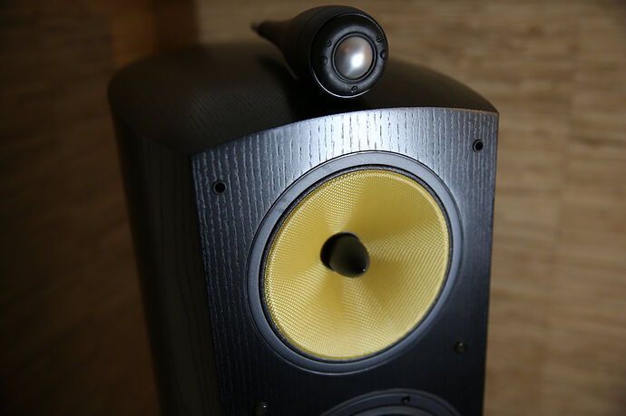 MT7B9644