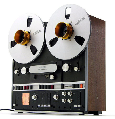 RevoxA700