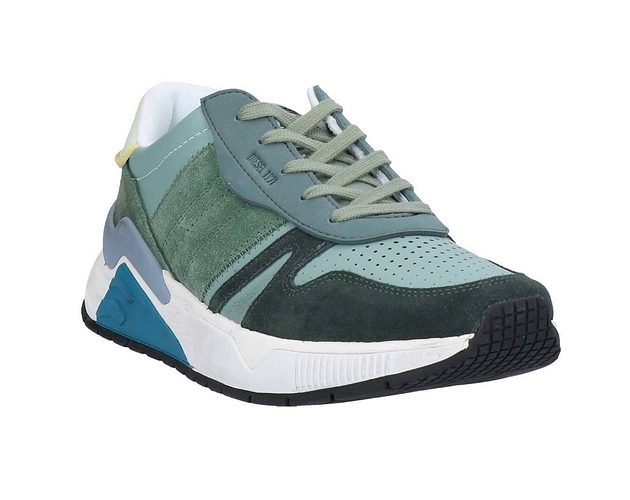 Screenshot_20230420_125802_YOOX