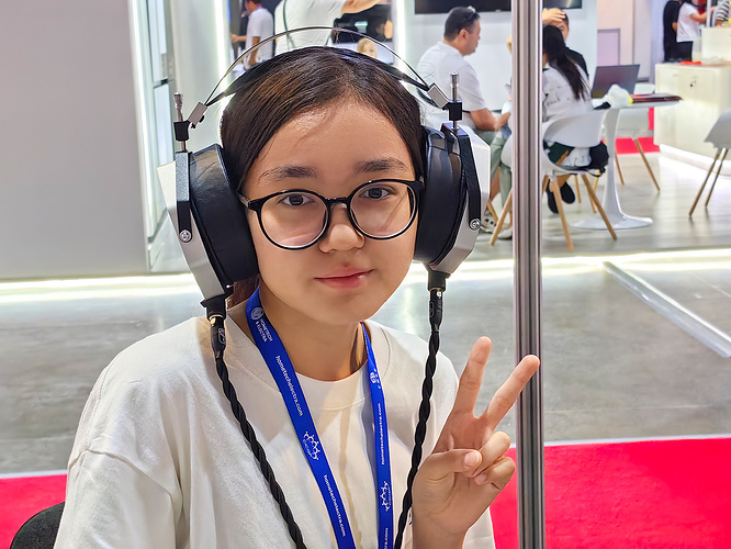 Erzetich Charybdis silver