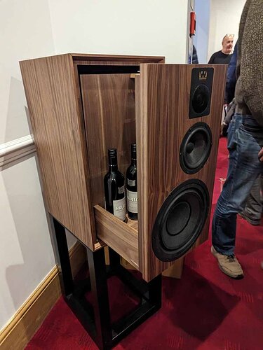 Bristol-hifi-show-2023-hifi-pig-report-lower-ground-floor2602230034