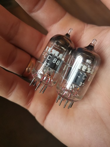 16990809536456419070312746698696