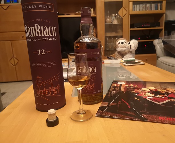 IMG_20250316_193205_edit_70083490867951