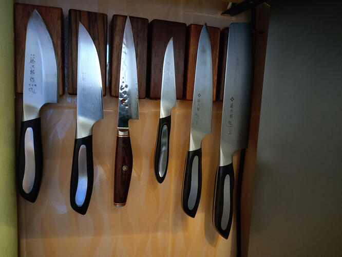 17602606621442322441343747400081