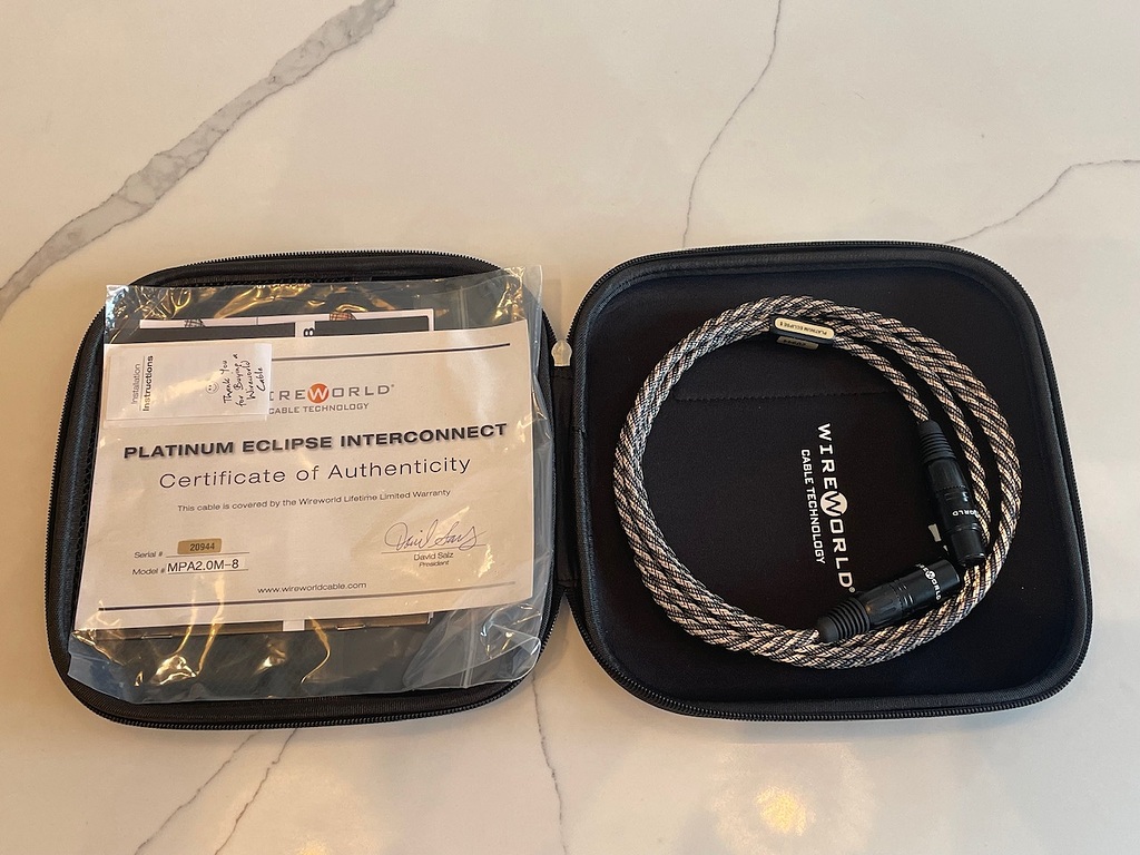 Câble numérique AES/EBU Wireworld Micro-Platinum Eclipse 10 Câbles