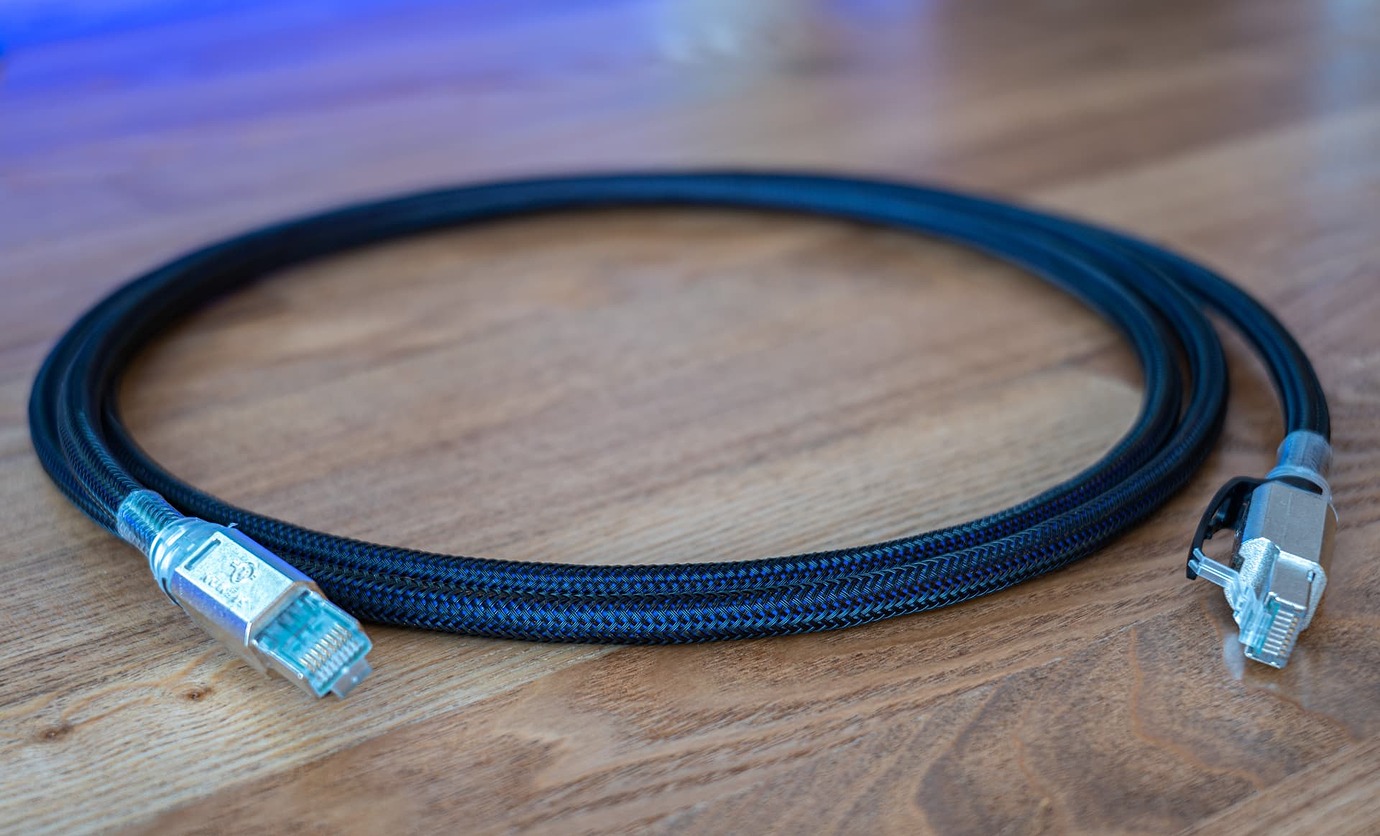 Гибкий провод 10 мм2. Сама кабель. Саморегулирующийся нагревательный кабель srl 16-2. Кабель ввг скк. Коммутационный шнур rj45 rj12.