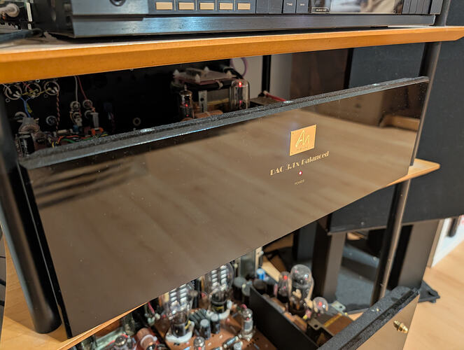 PXL_20251225_224559975