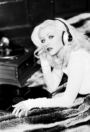 74c438cbf4bf05ffb19652601b030565