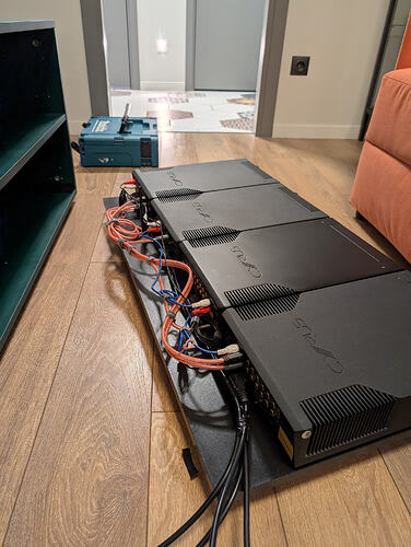 PXL_20260301_214358704