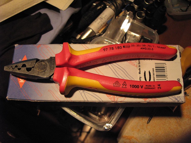 F86F4A90-BC9B-456E-8E94-7531903C200B