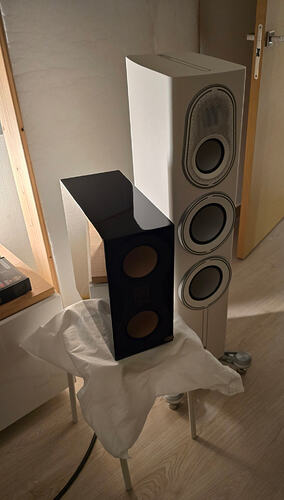 Screenshot_20251205_102946_Gallery