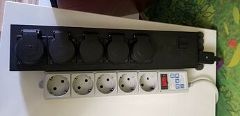 photo5267401695325958754