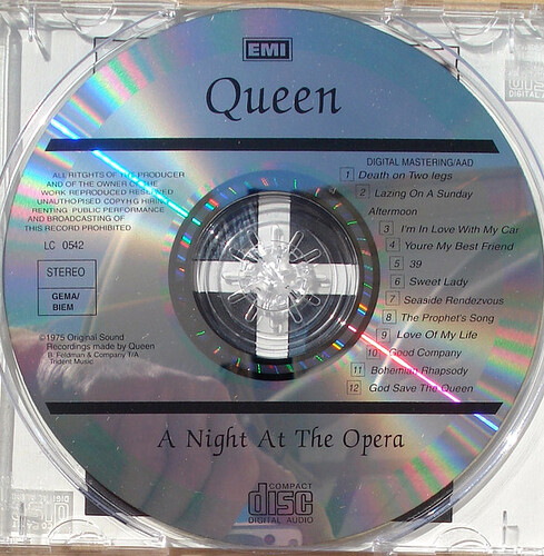 QUEEN UKR