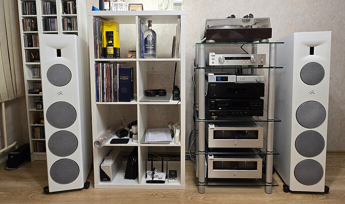 06_F200_в комнате