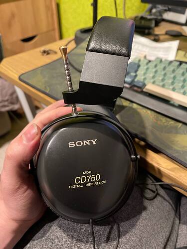 photo_2025-12-12_00-38-23