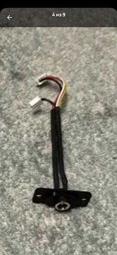 Screenshot_2025-10-20-10-55-40-236_com.avito.android