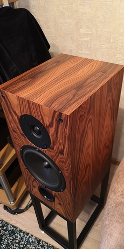 R5