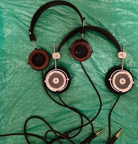 Grado HP1000 vs RS1