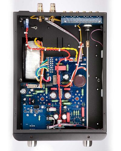 unison-research-simply-inside-1000x1250