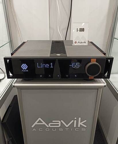 Aavik-I-880-integrated-amplifier-Munich-2022