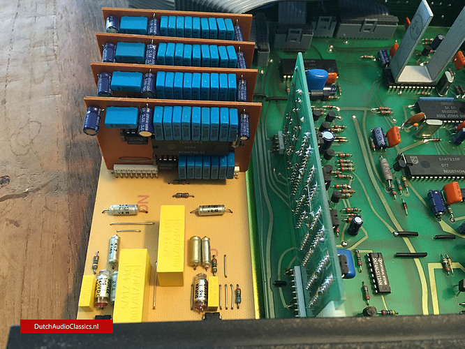 Cambridge-Audio-CD2-034