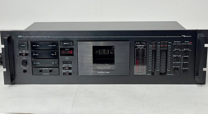 Nakamichi MR-1