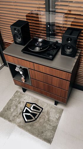 c2e4bdca8e290f4edbf3737030e3ec65