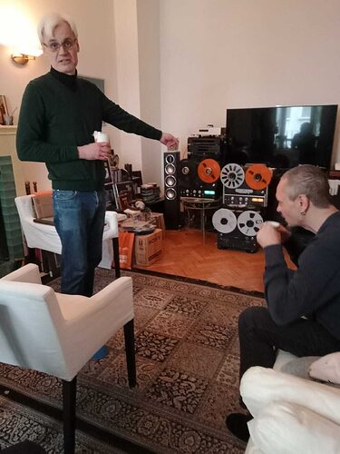 ea373e6-fe5b-4e99-8e2c-ea83fc2feea9