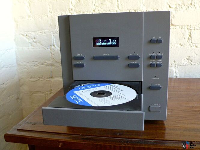 662629-71b0666b-proceed_pcd_2_audiophile_cd_player_pcd2_mark_levinson_madrigal