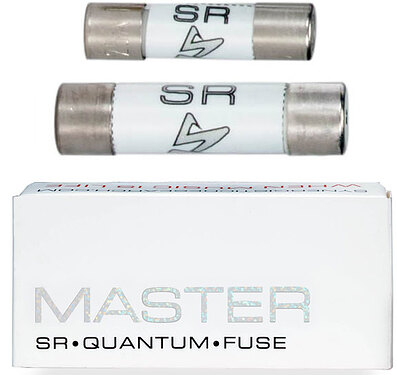 Synergistic_Research_Master_Fuse_box_and_fuses