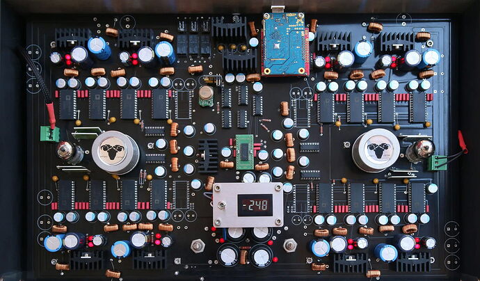 Kassandra-full-digital-board