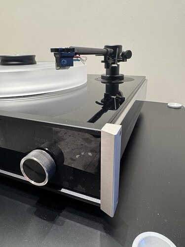 photo_6_2025-10-16_12-12-04