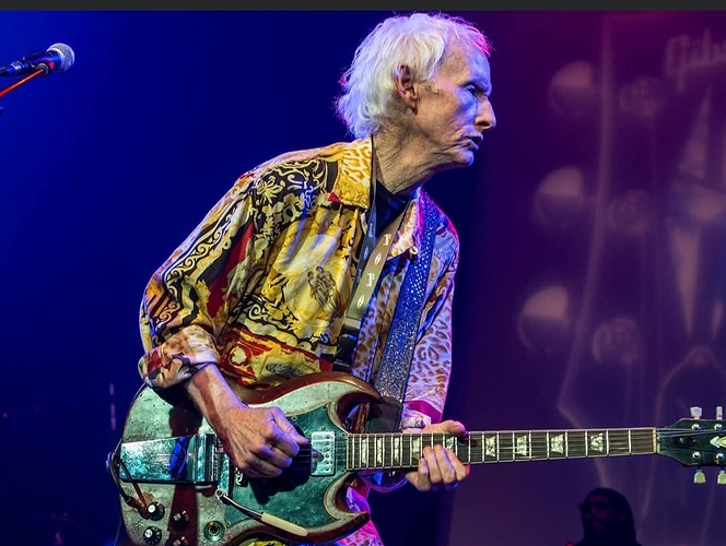 Робби Кригер