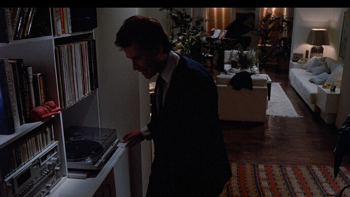 Of Unknown Origin (1983) George P. Cosmatos 1,85 2.0.mkv_snapshot_00.56.47.109