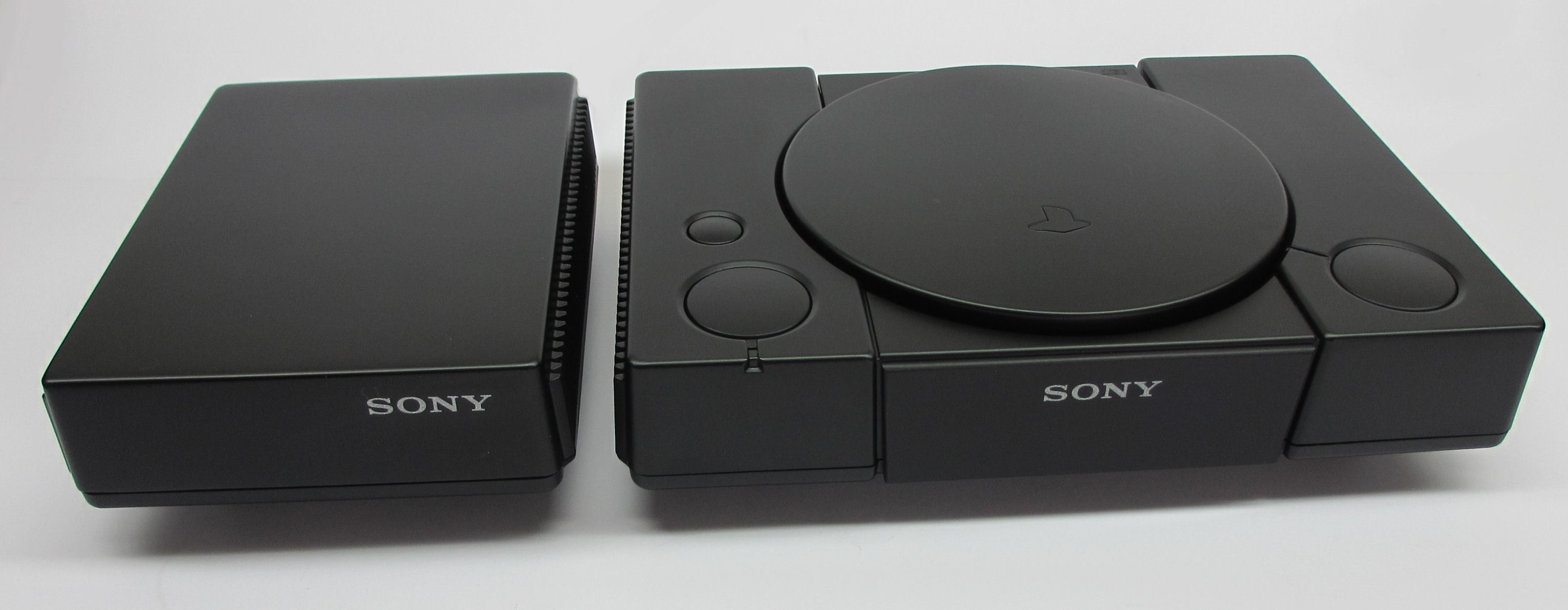 Playstation 1 черная. Sony SCPH-1002. PLAYSTATION 1 SCPH-1002. Сони ПС 1. Sony PLAYSTATION SCPH-1000.